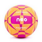 Volejbalový míč NEO SOFT je připraven pro milovníky aktivního využití volného času u vody.
